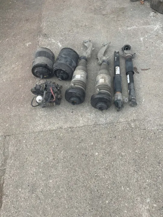 Conjunto Pneumático Audi OE OEM 4M0616039BF Usado image 4