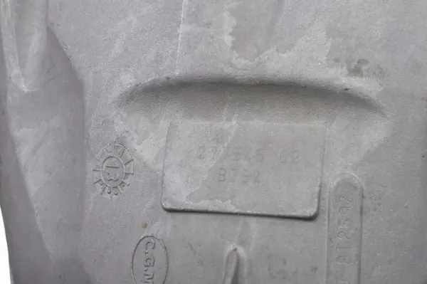 Carter de boîte Ferrari FF F151 OEM 277346 image 9