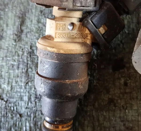 Bränsleinsprutning Hyundai Lantra 1.6 35310-23010 image 3