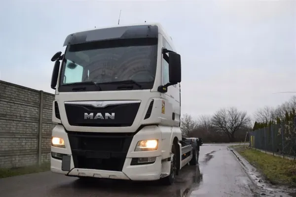 Cabina completa MAN TGX XXL usada - Qualidade OEM image 7
