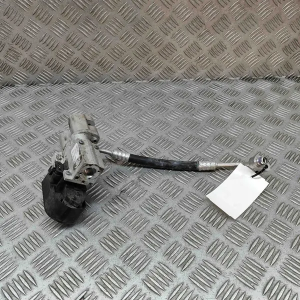 Ilmastointijäähdytinventtiili OEM 4M0816805B Audi Q7 4M image 4