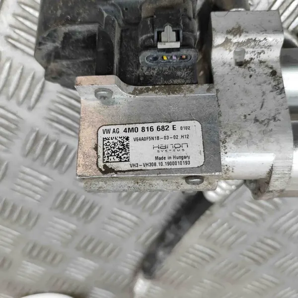 Ilmastointijäähdytinventtiili OEM 4M0816805B Audi Q7 4M image 6