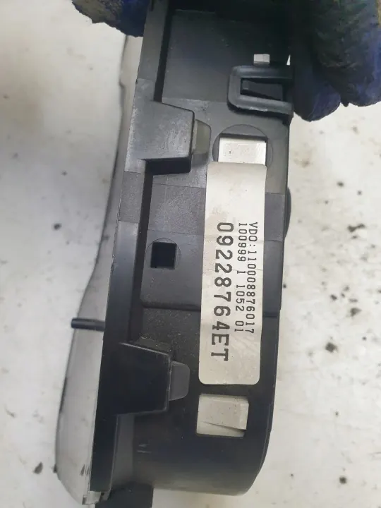 Compteur Opel Astra II G 2.0 DTI OEM 09228764ET image 5