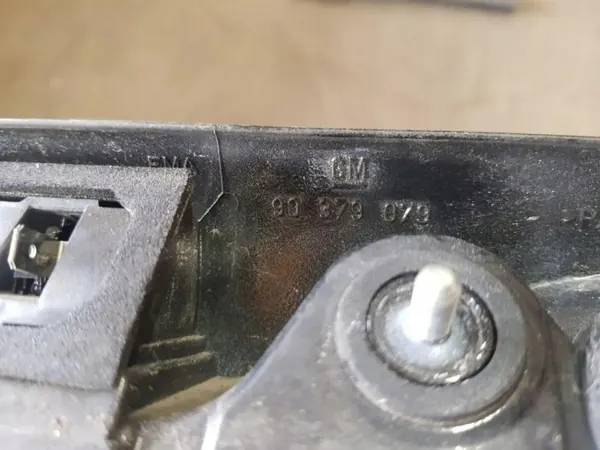 Luz matrícula OEM 90379079 Opel OE image 3