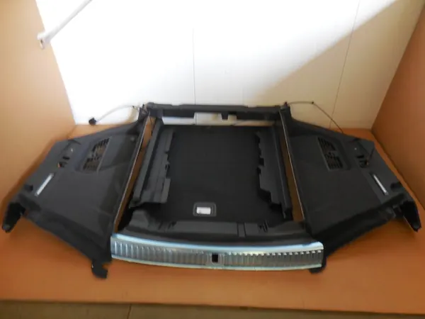 Left Trunk Liner Audi E-Tron 4KE863879A PQT image 1