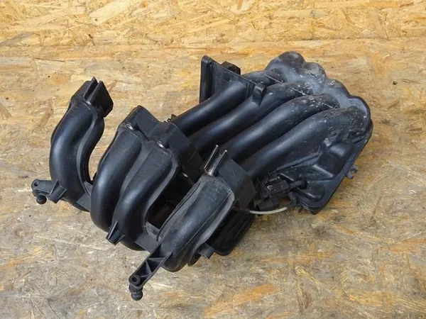 AUDI A3 8P GOLF V VI LEON 1.6 8V MPI Ansaugkrümmer OEM image 3