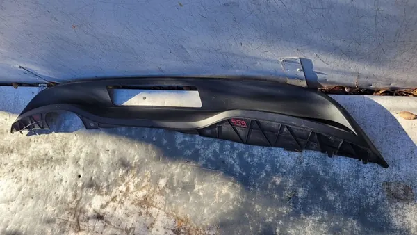 Bakre stötfångarspröt Volkswagen Polo VI 2G6807568H image 4