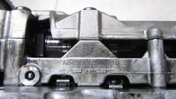 Mercedes Cylinderhuvud OEM 139/027 för W213 2.0 image 6