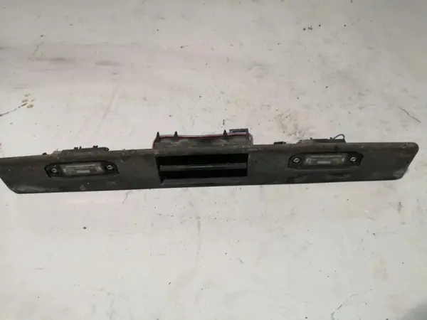 OEM 30699743 Heckklappenblende für Volvo V70 III 2.5T image 2