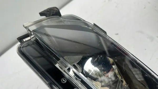 VW CADDY III LIFT FAROL HALÓGENO DIREITO 2K5941662B image 3