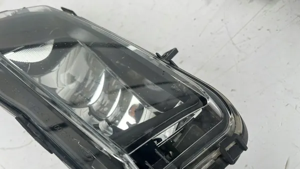 VW CADDY III LIFT FAROL HALÓGENO DIREITO 2K5941662B image 4