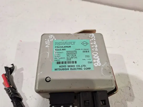 Servostyrningskontroll Renault Clio II Lift 8200222352 image 3