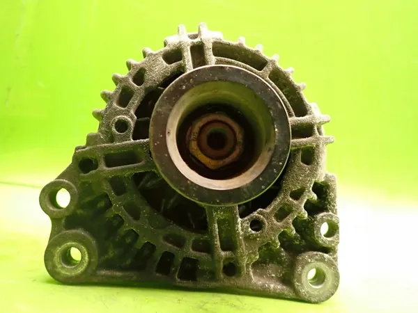 Vaihtovirtageneraattori SKODA FABIA I LIFT 1.4 B 2006 OEM 037903025M image 5