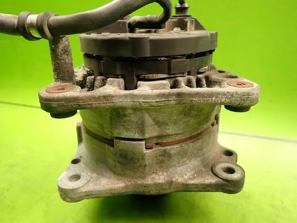 Vaihtovirtageneraattori SKODA FABIA I LIFT 1.4 B 2006 OEM 037903025M image 9
