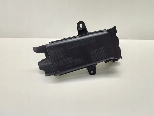 BMW 5 G30 G31 2020 Remluchtkanaal 7383852 image 7