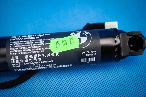 Rear Tailgate Electric Motor Right BMW X3 G01 51249482795 image 3