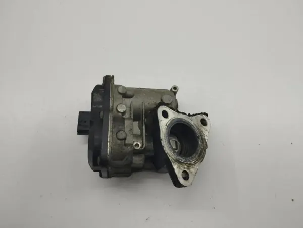 Soupape EGR OEM 147104647R pour Mercedes Classe A W176 image 4
