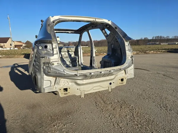 MG ZS Heckstoßstange OEM WANNA PAS TYŁ TYLNY ELEKTRYK 5MBC image 2
