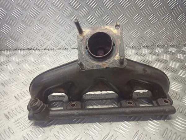 Uitlaatspruitstuk OEM 06A253031 voor Skoda Octavia I 2.0 8V image 3