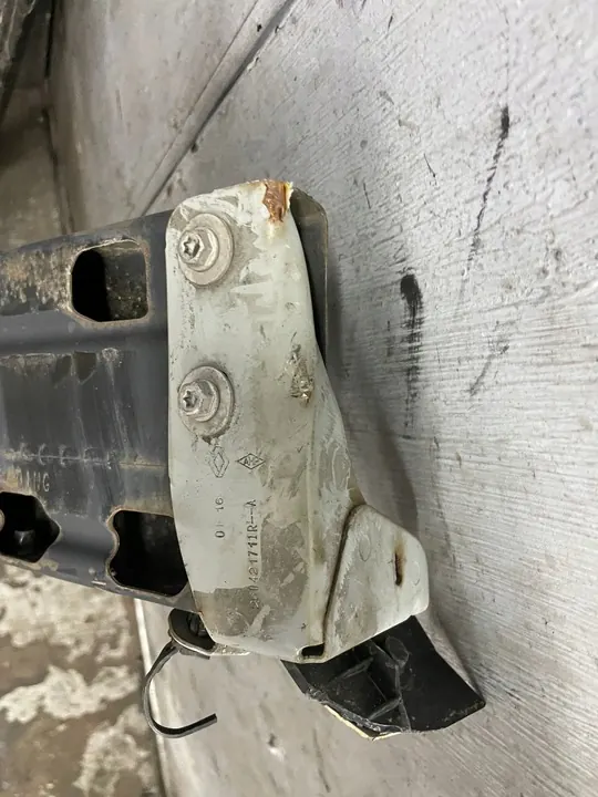 Renault Kadjar etupuskuri image 2