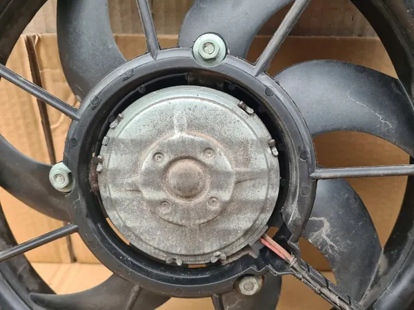 Volkswagen OE 3C0959455F Kylarrubrik image 6