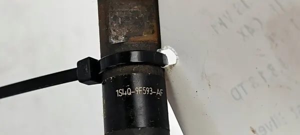 Injector OEM 1S4Q-9F593-AF para Ford Focus MK1 image 3