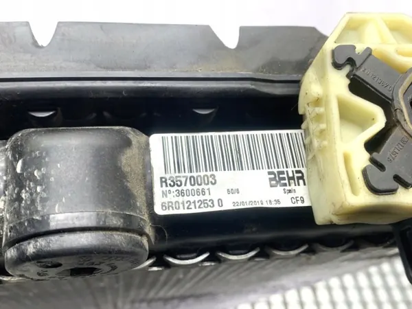 CHŁODNICA WODY SKODA FABIA III 1.0 60KM 6R0121253 RADIATOR image 7