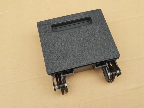 Porte-gobelet OEM pour VW Touran I & Caddy III 2003-2015 image 2