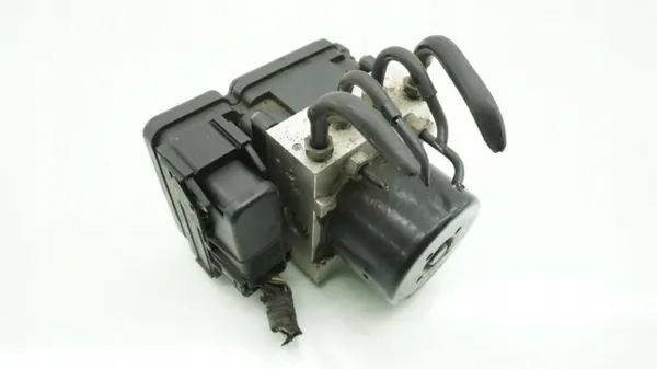 Volvo V40 II ABS-pump P31400644 - Begagnad OE-del image 4