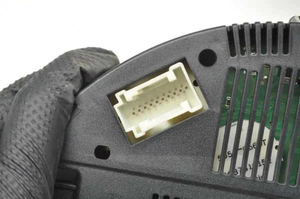 Cuadro de Instrumentos Mercedes W245 2.0 CDI OEM 1031098110 image 9