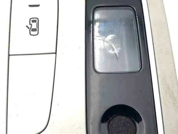 OEM 4G0947135F ET1 Luz Interior Audi A6/A7 Techo image 4