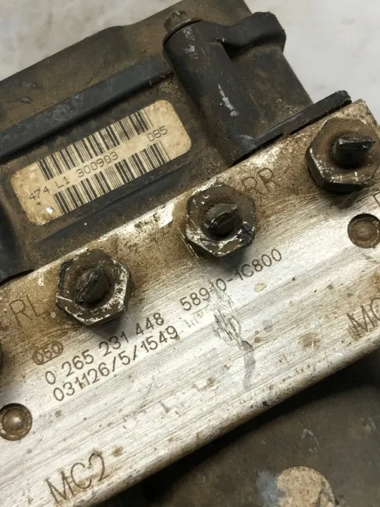 ABS-pompregelaar OEM 0265231448 Gebruikt AA image 5