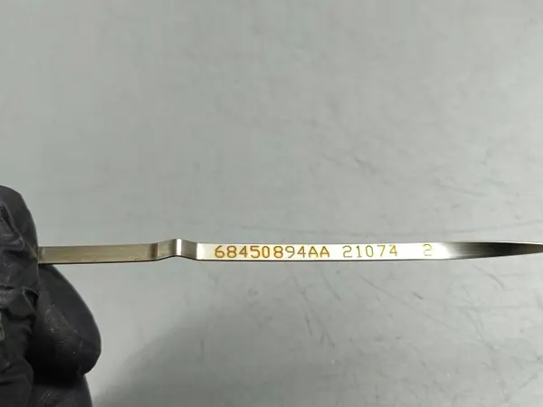 Filtre à huile Jeep OEM 68450894AA - État utilisé image 4
