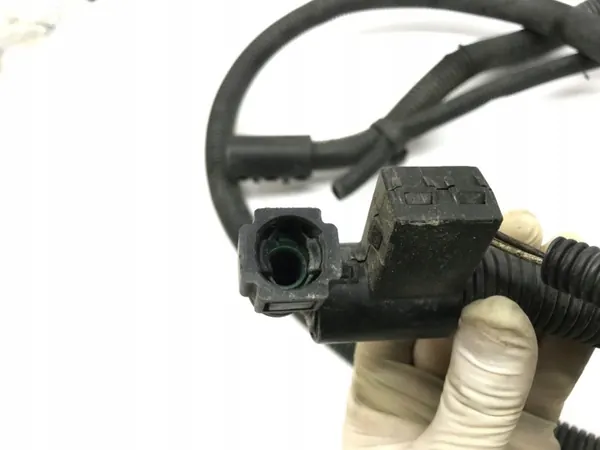 Manguera AdBlue usada OEM A9604706464 para Mercedes-Benz image 3