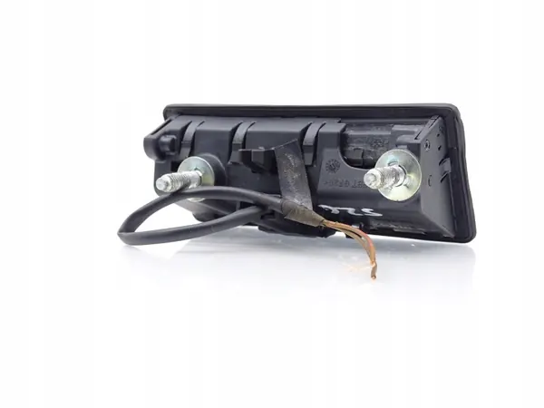 Microinterruptor OEM 7P5827566B para portón Porsche Cayenne II image 3