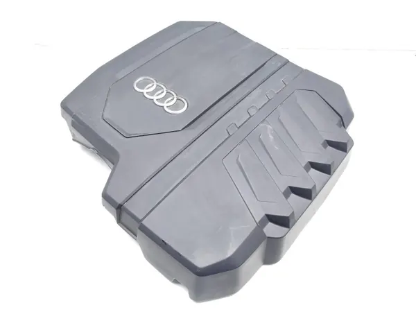 Cubierta Motor Audi OEM 06N103925 - Estado Usado image 3