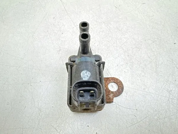 Vanne de Pression Ford Fiesta MK5 image 2