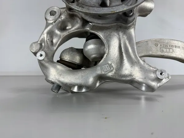 MERCEDES C-KLASS W206 Främre högra styrknut image 7