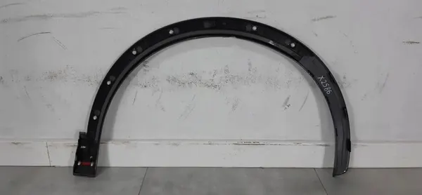 AUDI Q3 Vasemman Etulokasuojan Trim 8U0853717A image 2