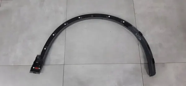 AUDI Q3 Vasemman Etulokasuojan Trim 8U0853717A image 3