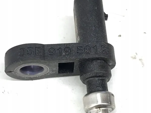 Capteur Température Eau OEM 05E919501E pour Audi A3 image 4