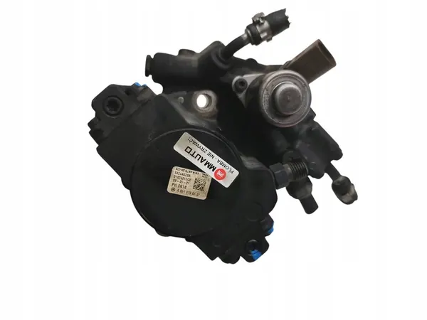 Brandstofpomp Mercedes C W204 GLK X204 2.2 CDI A6510700101 image 5