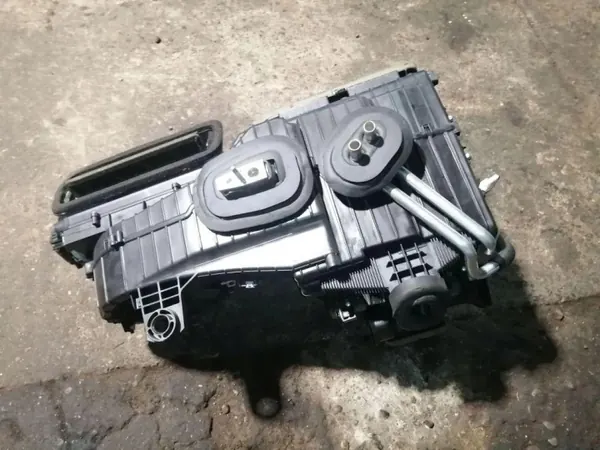 Lämmitysydin OEM DG9H19B555CP Ford Mondeo V:lle image 3
