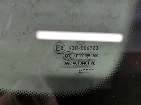 Mercedes EQC 400 W293 Korin Las Oikea Taka A2936701600 image 4