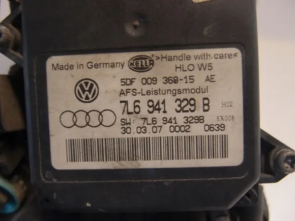 Farol Xenon Direito VW Touareg Lift 7L6941032C image 10