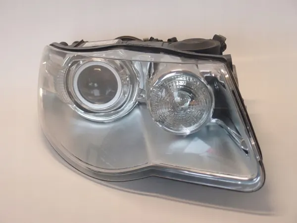 Farol Xenon Direito VW Touareg Lift 7L6941032C image 2