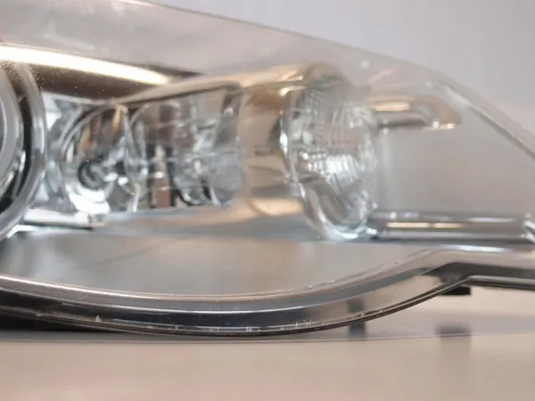 Farol Xenon Direito VW Touareg Lift 7L6941032C image 7