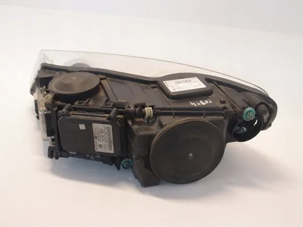 Farol Xenon Direito VW Touareg Lift 7L6941032C image 8