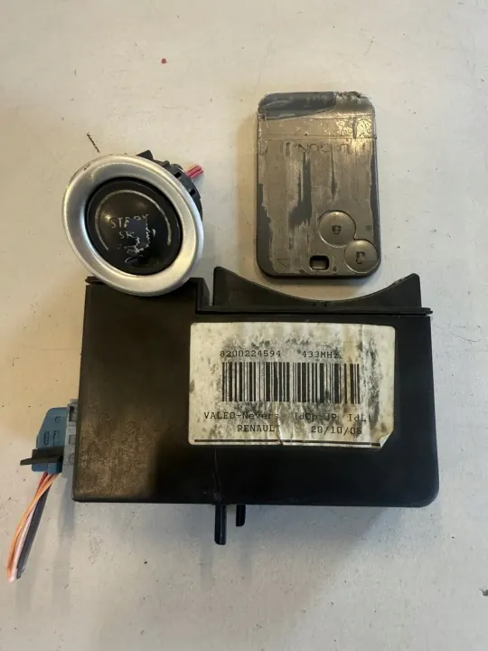 Leitor de cartões OEM 8875120 para Renault Laguna II Lift image 2