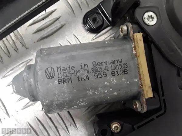 Ford raamregelaar OEM 1H4959812B - Gebruikt image 4